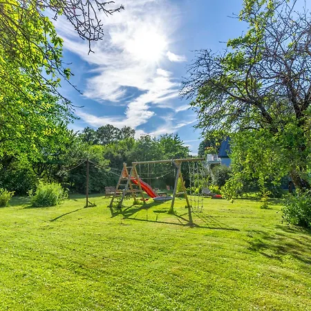 בית נופש 3br Family With Huge Garden&free Parking *