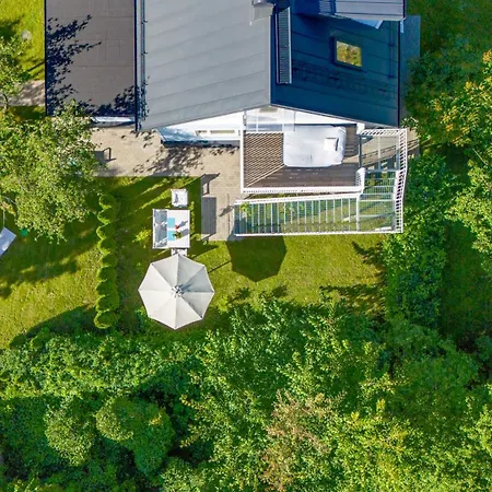 3br Family With Huge Garden&free Parking