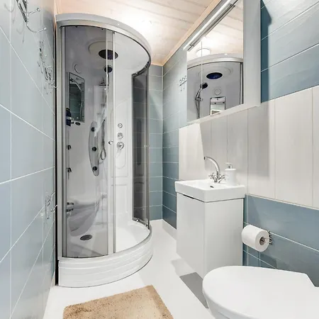 3br Family With Huge Garden&free Parking Ταλίν
