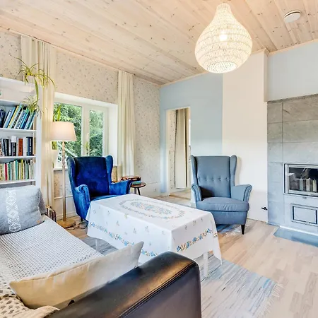 3br Family With Huge Garden&free Parking Σπίτι διακοπών *